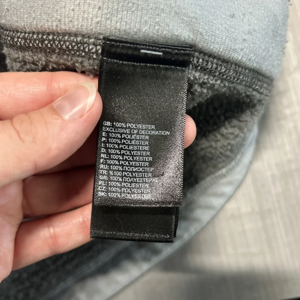 The North Face Mens Medium Hooded Fleece Jacket Gray Full Zip Pockets NF0A3O5J